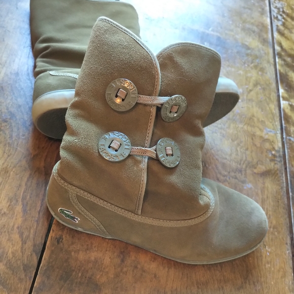 Lacoste green winter boots. - Picture 3 of 9